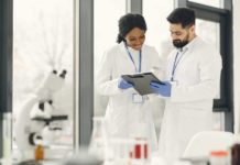 Medical Laboratory Technician Courses and Careers explained